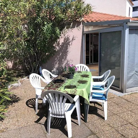 T3 Avec Terrasse, Jardin Et Parking, A 200m De La - 6 Couchages, - Fr-1-81-372 Villa Le Barcares